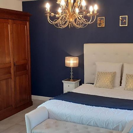 L'Ostrale Bed & Breakfast Leme Екстериор снимка